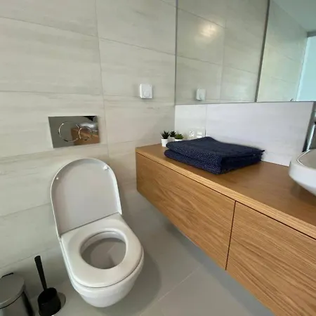 Med One Luxury Sea View Apartment